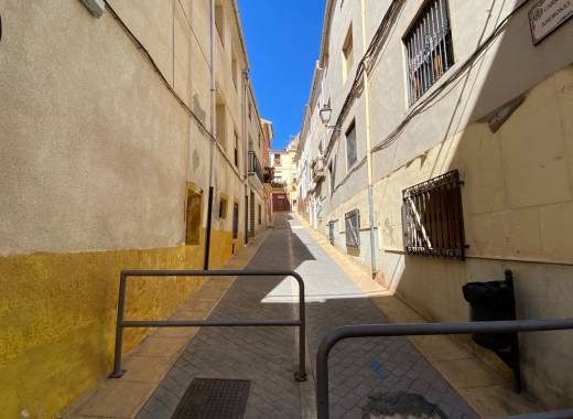 Casa de pueblo - Alquiler a largo plazo - Castalla - Castalla