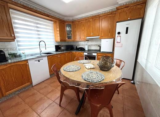 Casa de pueblo - Venta - Sax - Sax