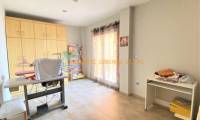 Resale - 3 Floor Townhouse - Salinas