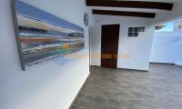 Resale - 3 Floor Townhouse - Salinas