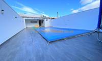 Resale - 3 Floor Townhouse - Salinas