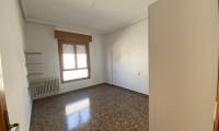 Resale - 3 Floor Townhouse - Sax