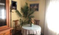 Resale - 3 Floor Townhouse - Sax
