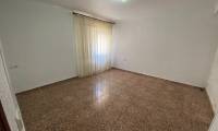 Resale - Apartment - Sax