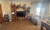Resale - Apartment - Sax