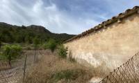 Resale - Finca/Rustic Property - Elda