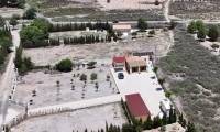 Resale - Finca/Rustic Property - Salinas