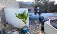 Resale - Finca/Rustic Property - Villena