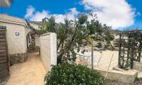 Resale - Villa - Agost