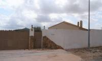 Resale - Villa - Algueña