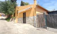 Resale - Villa - Algueña