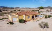 Resale - Villa - Cañada Del Trigo