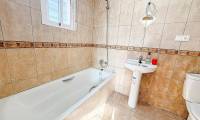 Resale - Villa - La Romana