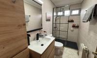 Resale - Villa - Petrer