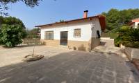 Resale - Villa - Salinas