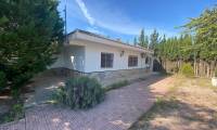 Resale - Villa - Salinas