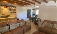 Resale - Villa - Salinas
