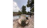 Resale - Villa - Sax