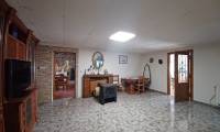 Resale - Villa - Sax