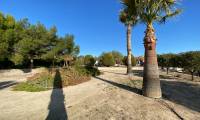 Resale - Villa - Sax