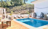 Resale - Villa - Villena