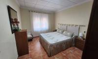 Resale - Villa - Villena