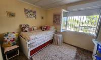 Resale - Villa - Villena