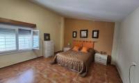 Resale - Villa - Villena