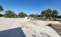 Resale - Villa - Villena