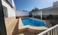 Resale - Villa - Villena