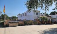 Resale - Villa - Villena