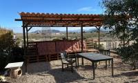 Resale - Villa - Villena