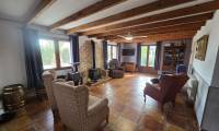 Resale - Villa - Villena