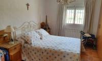 Resale - Villa - Villena