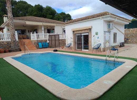 Villa - Venta - Fortuna - Fortuna