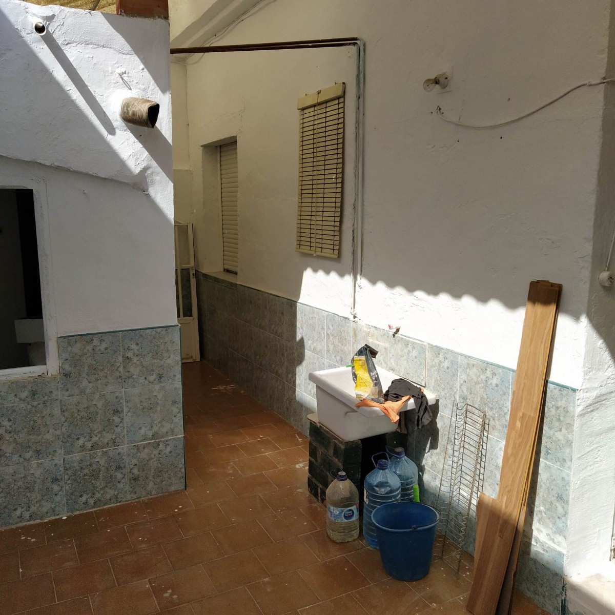 Townhouse, 2 Bedrooms, Sax, Alicante with Front Terrace
