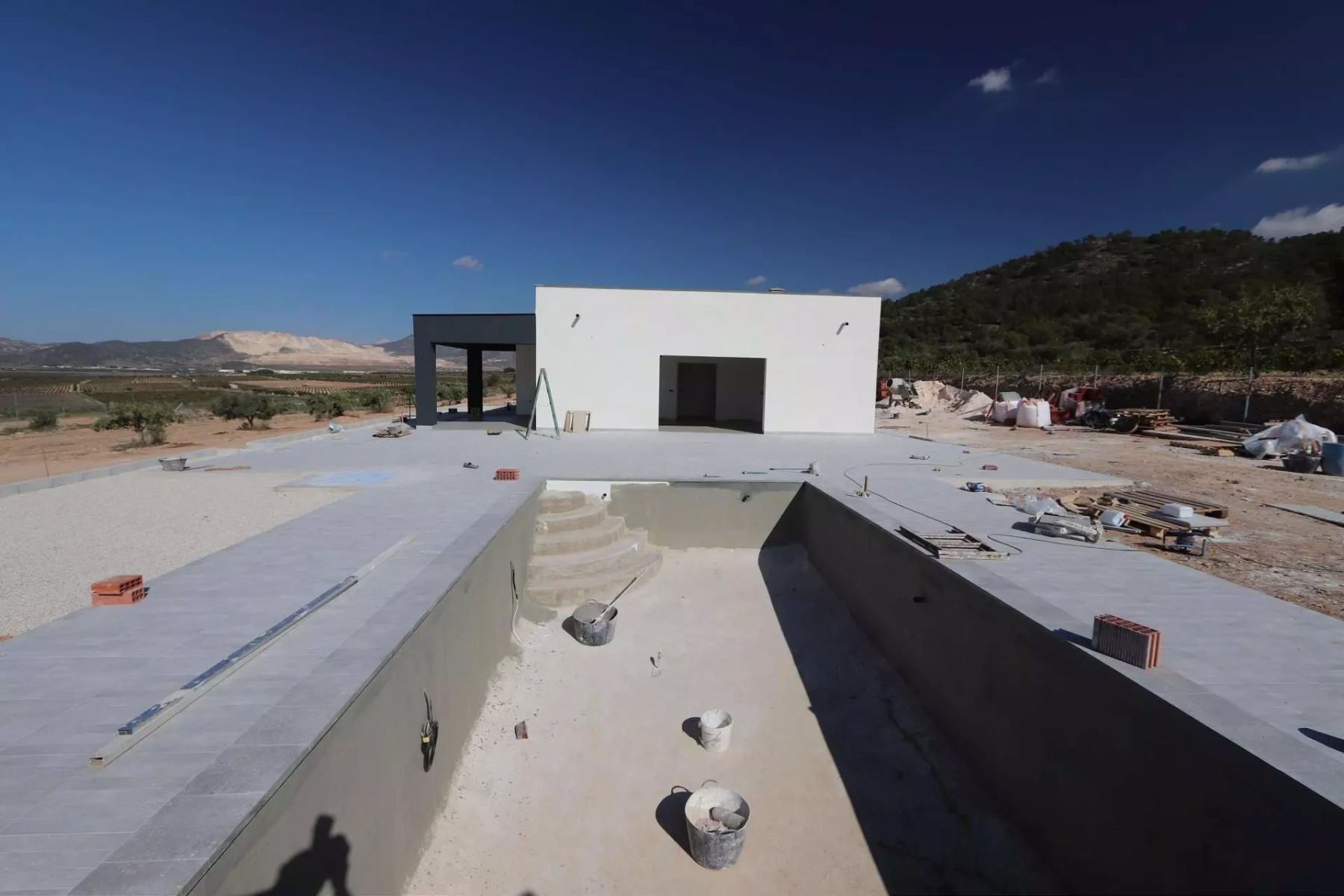 New Build Villa Three Bedrooms Pinoso with Pool and Garage