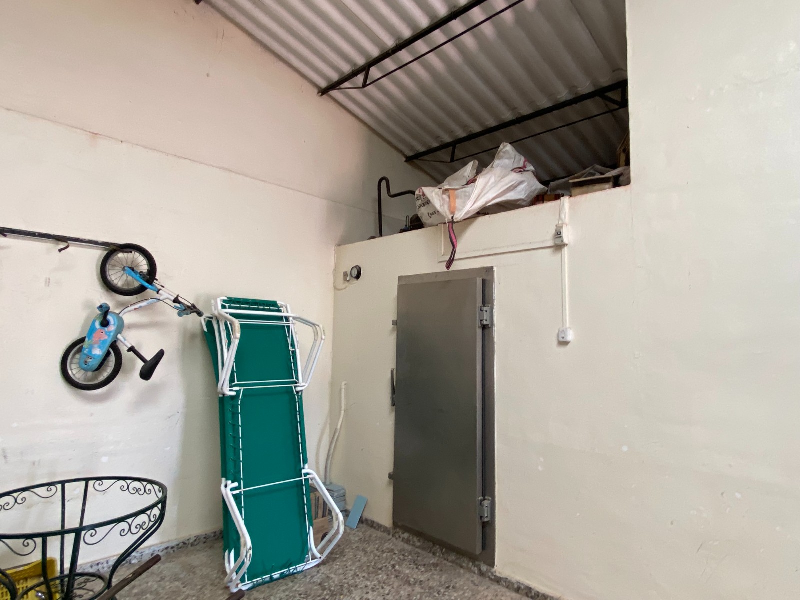 Finca, 4 Slaapkamers, Sax, Alicante met Zwembad en Tennisbaan