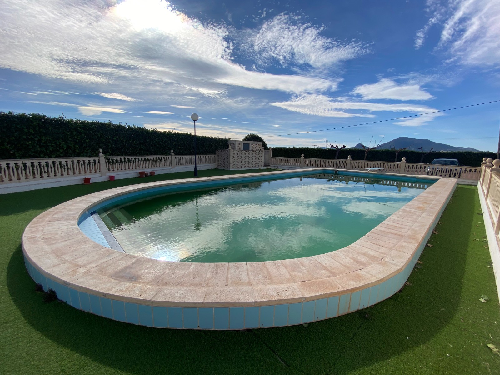 Finca, 4 Slaapkamers, Sax, Alicante met Zwembad en Tennisbaan