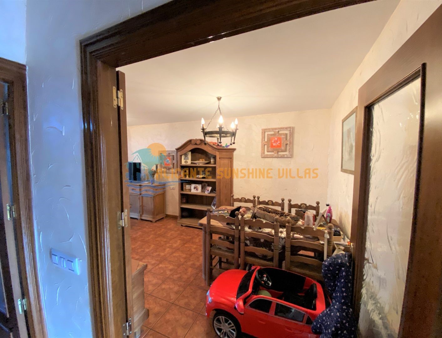 Townhouse 4 Bedrooms, Private Pool and Garage in Salinas