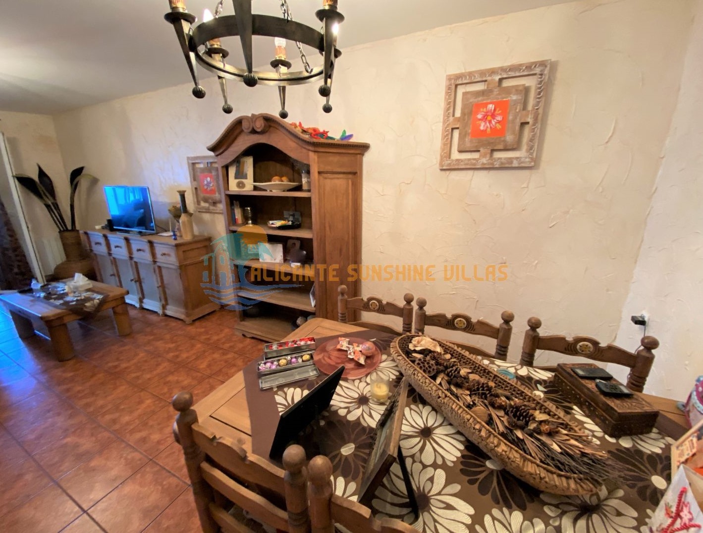 Townhouse 4 Bedrooms, Private Pool and Garage in Salinas