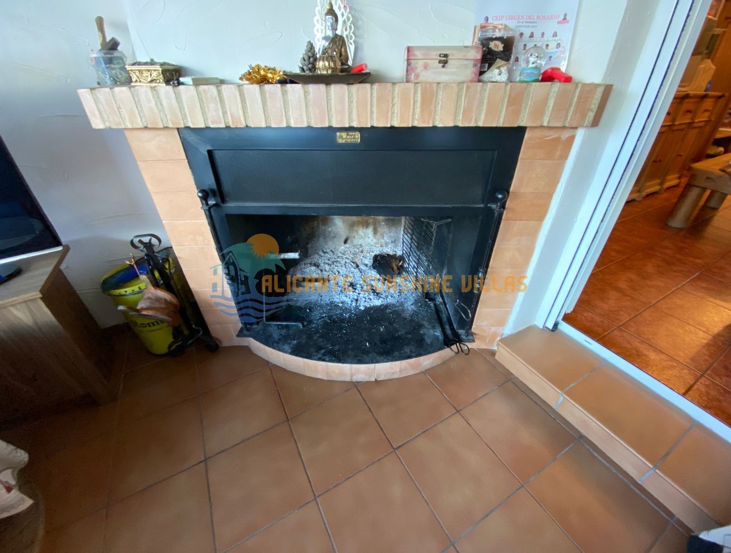 Townhouse 4 Bedrooms, Private Pool and Garage in Salinas
