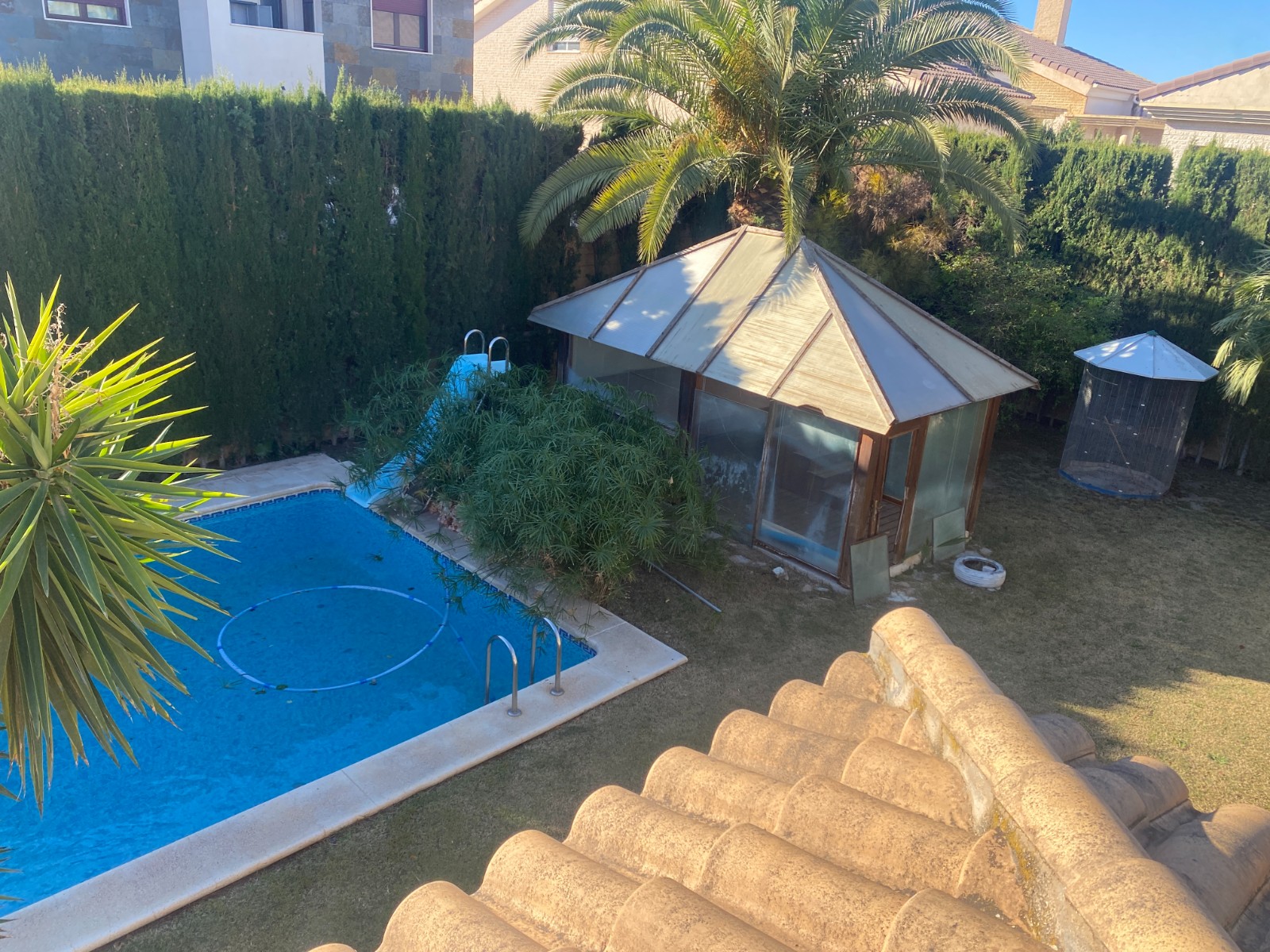 Villa met 5 Slaapkamers en Zwembad in Elda, Alicante