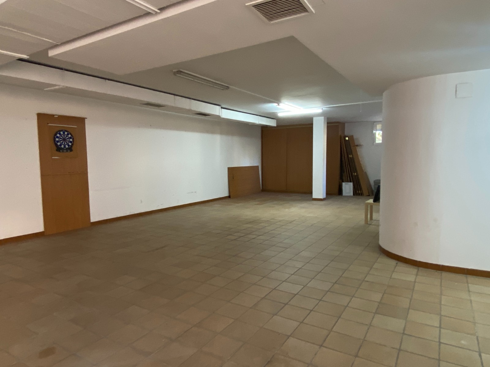 Villa met 5 Slaapkamers en Zwembad in Elda, Alicante