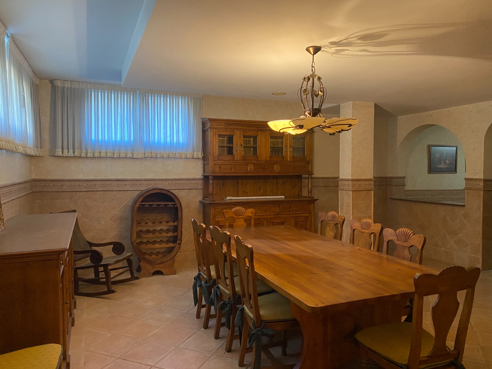 Villa met 5 Slaapkamers en Zwembad in Elda, Alicante