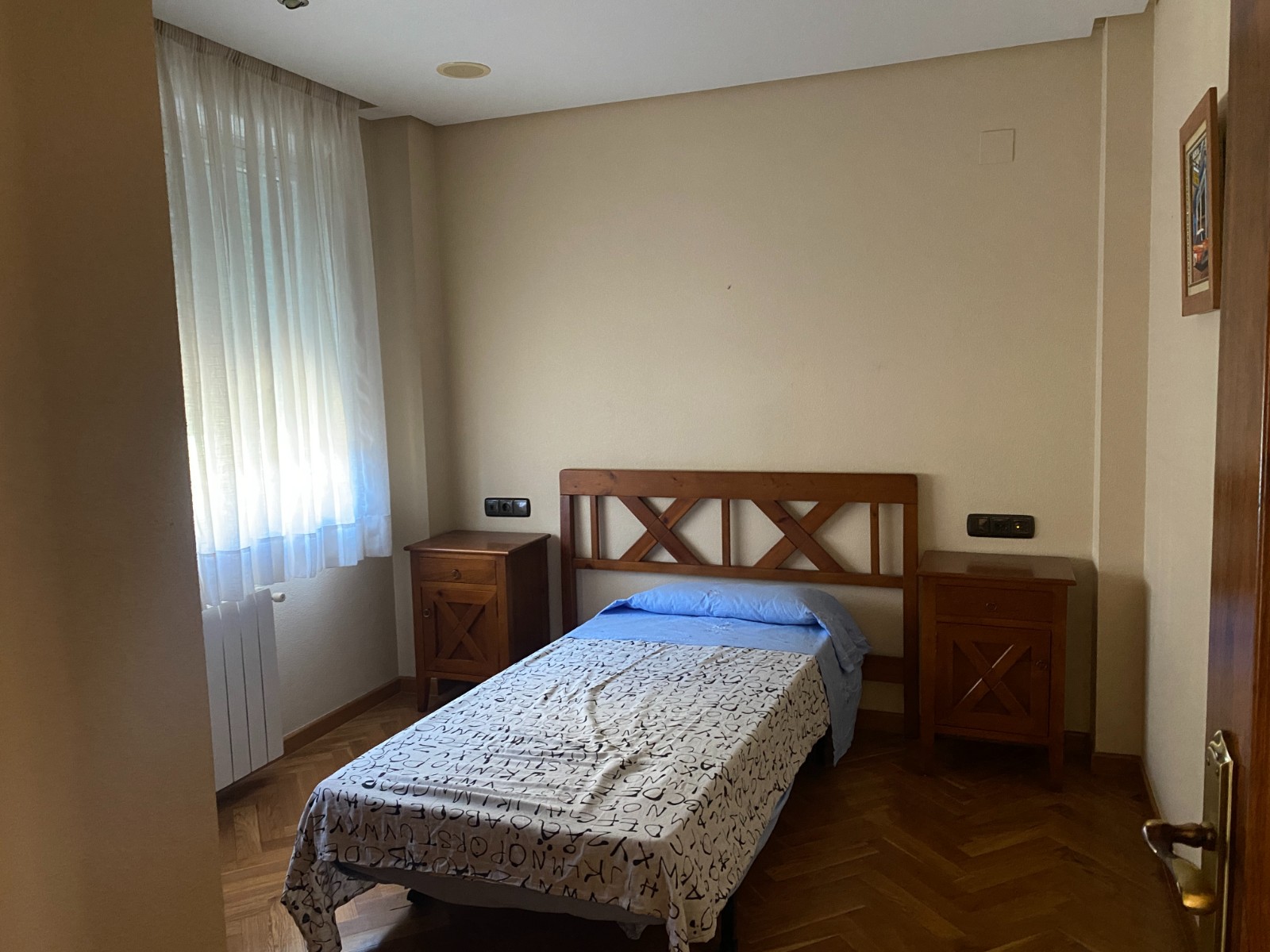 Villa met 5 Slaapkamers en Zwembad in Elda, Alicante