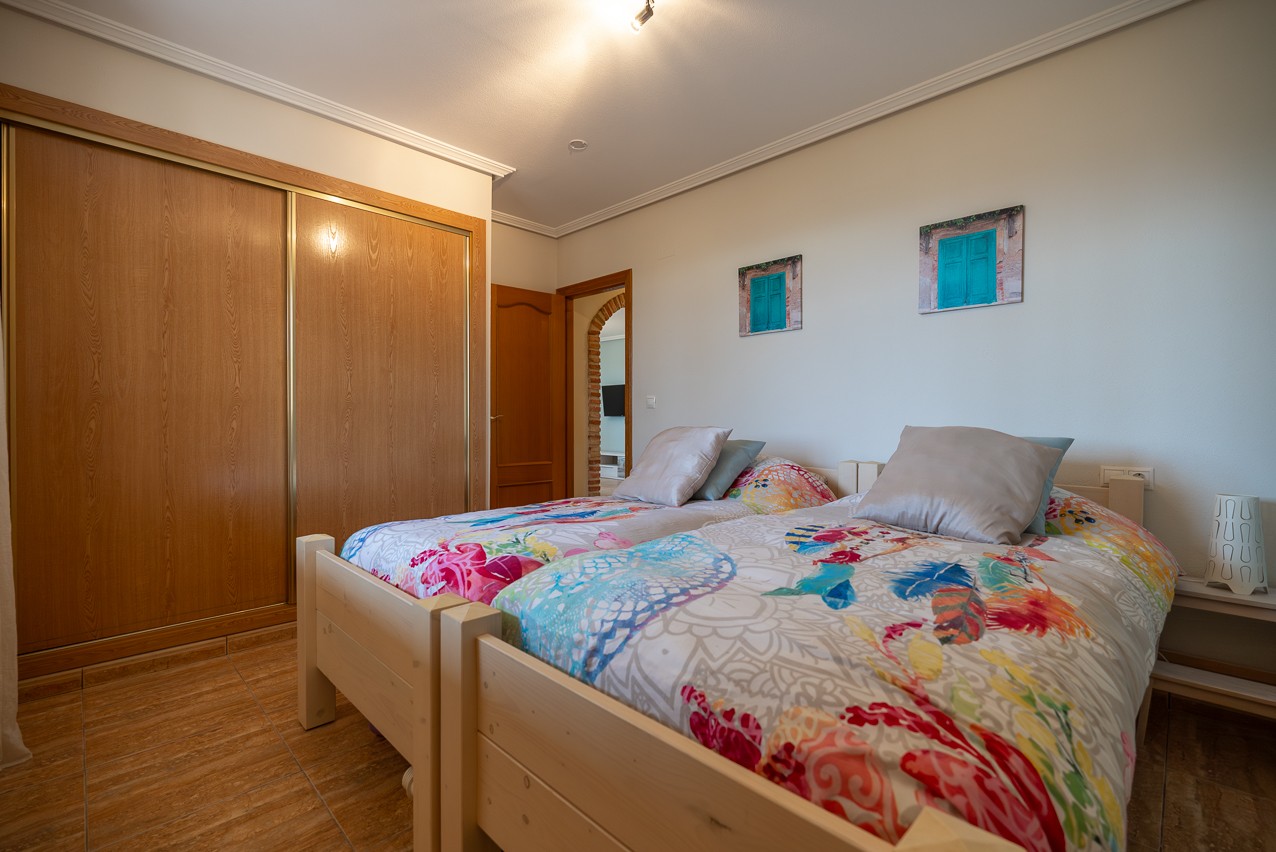 Six Bedroom Villa with Pool and Guest Casita in Abanilla