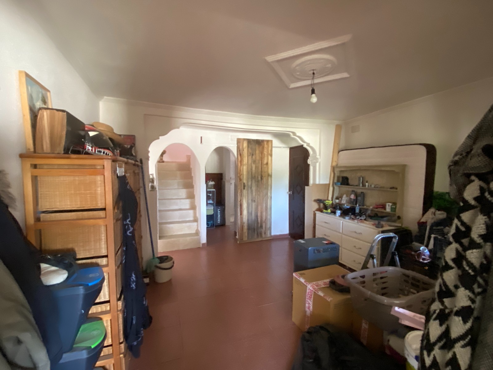 Finca met 6 Slaapkamers en Zwembad in Sax, Alicante