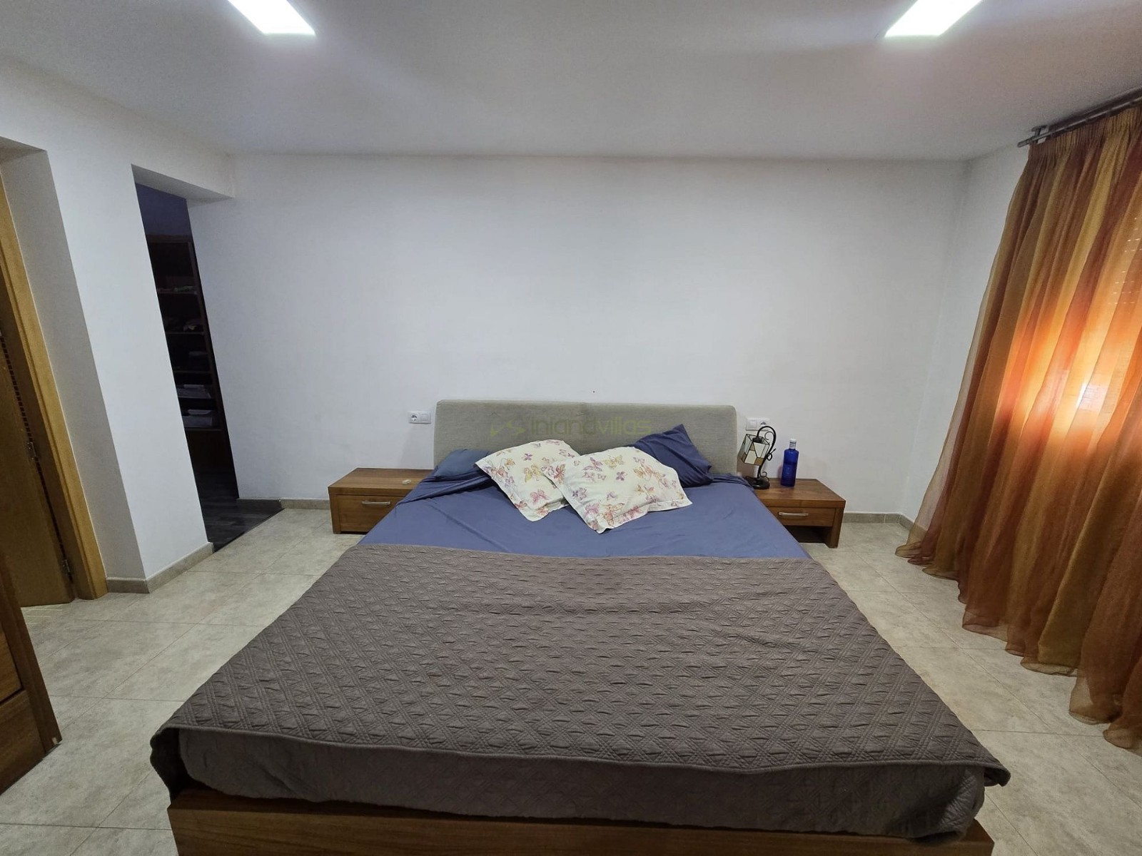 Villa, 4 Bedrooms, Salinas, Alicante with Pool and Valley Views