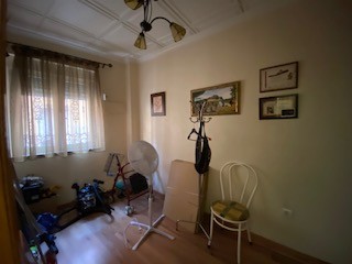 Herenhuis 5 Slaapkamers Sax met Zwembad en Garage